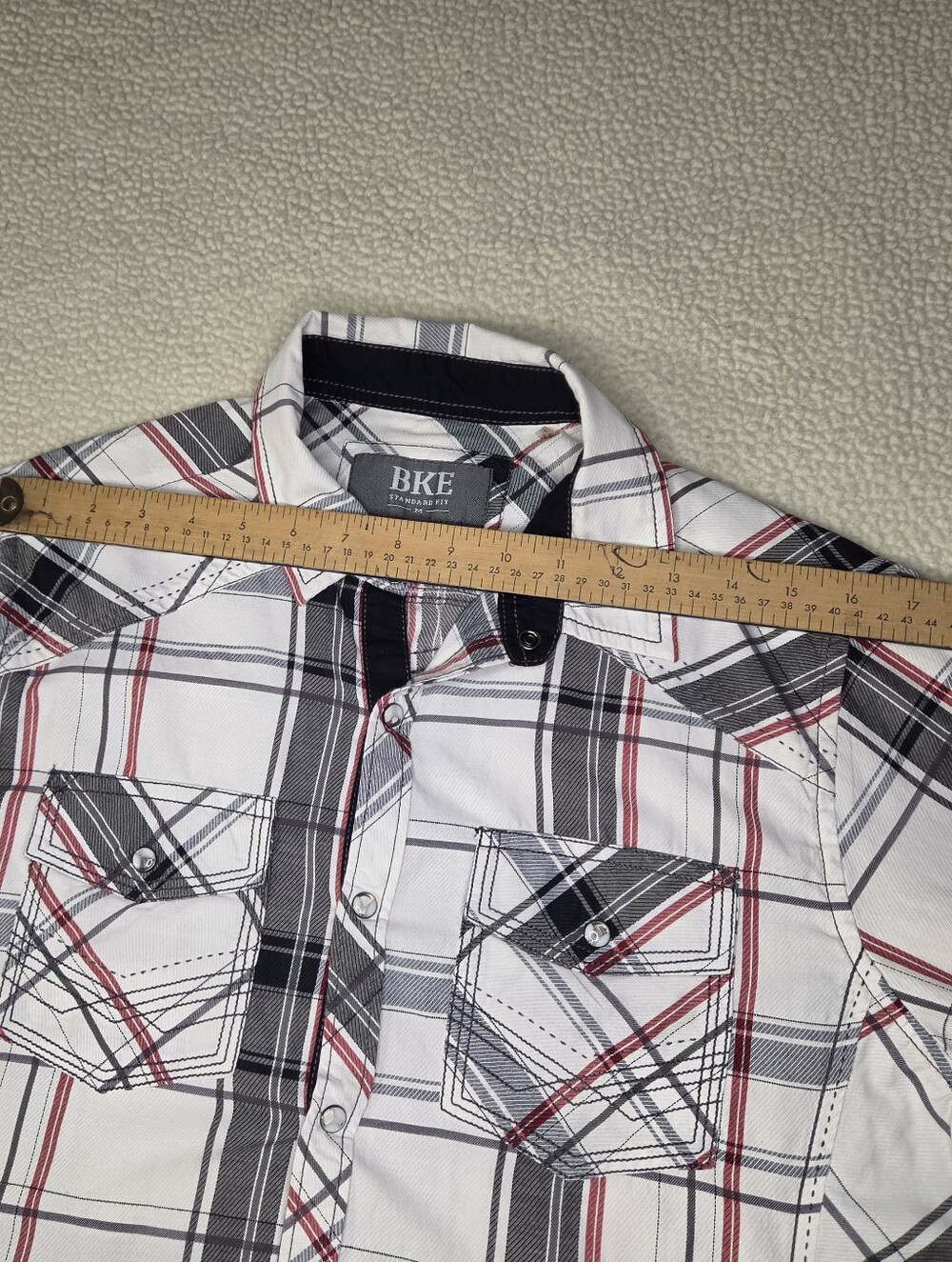 BKE Pearl Snap Women's Plaid Button-up Shirt Size Medium - Picture 5 of 8